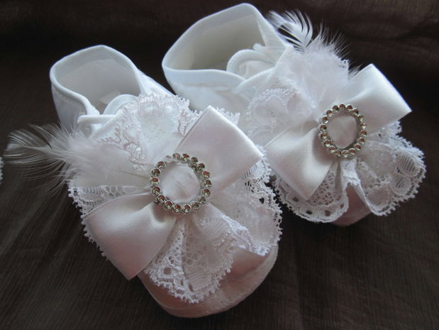Set bentita si pantofiori