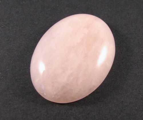 3338 - Cabochon oval cuart roz 39.8x29.7mm