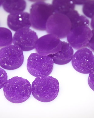 *** Cabochon rasina ***