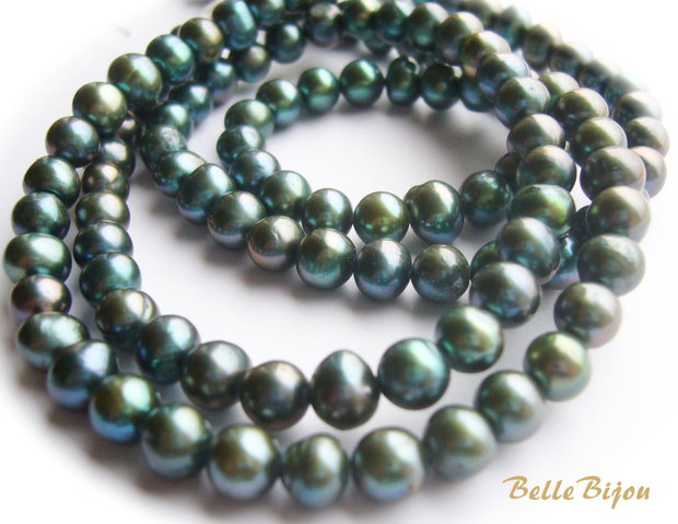 (10 b) Perle de cultura verzi - albastrui usor turtite 6-6.5 mm