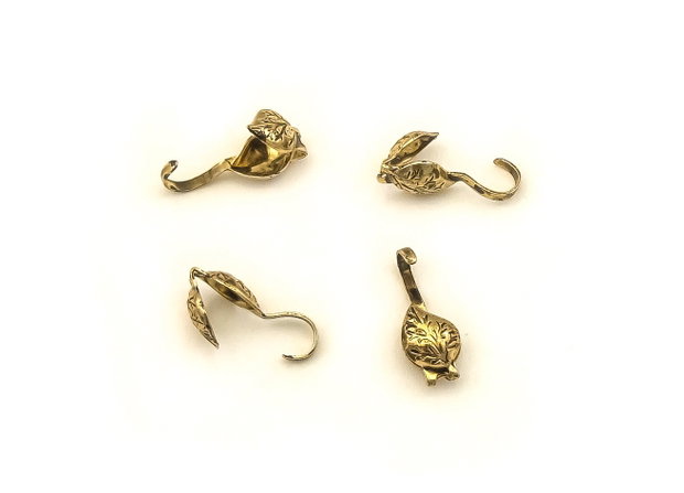 Cupa nod frunza, placata cu aur antichizat, 10x4 mm – 2 buc (cod 12-50)