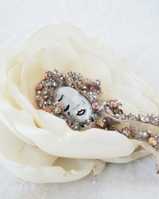 Rose mask -comanda personalizata