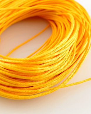 866 Snur din bumbac cerat galben inchis 1mm