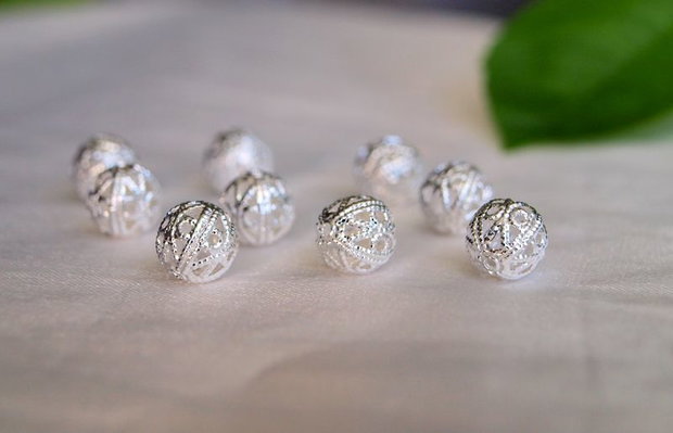 Margele argintate 8mm (1)