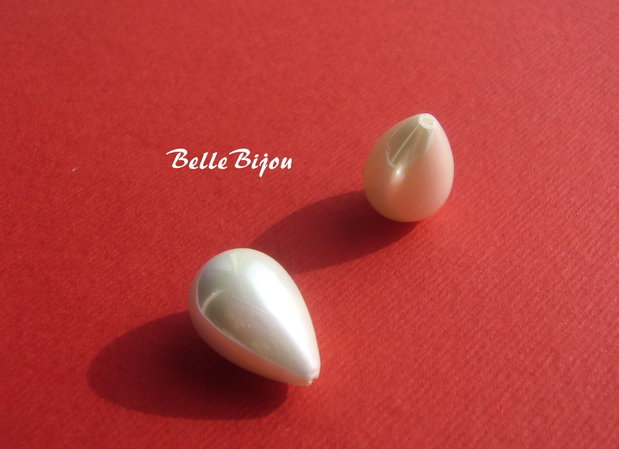 (2 buc) Picaturi albe din perle tip Mallorca semigaurite aprox 12x18 mm 2