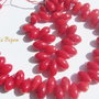 Briolete de coral rosu aprox 8x5 mm