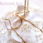 DELICATE JOY - LANT PLACAT CU AUR