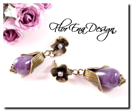 F1010 # Purple iris - cercei