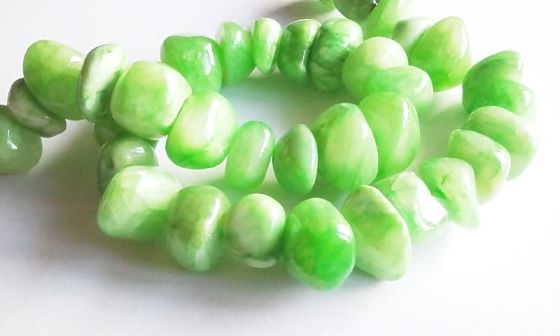 1b jad nuggets verde deschis 10-20mm (GJ 036)