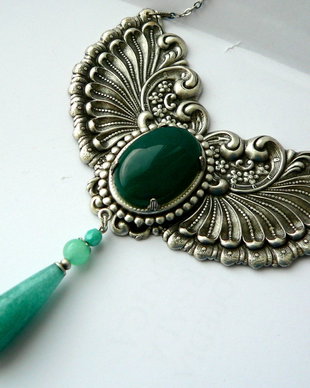 Regal wings