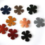 *** Floricele decupate din piele  ***