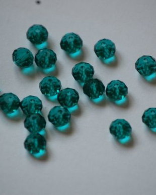 LMS628 - margele sticla turcoaz 6x4 mm