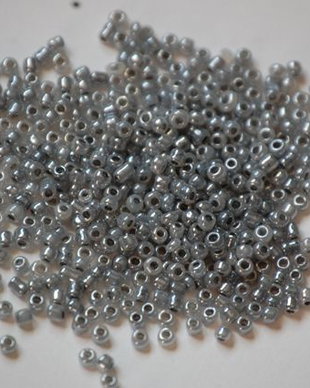 LMN202 - (50g) margele nisip gri 2 mm