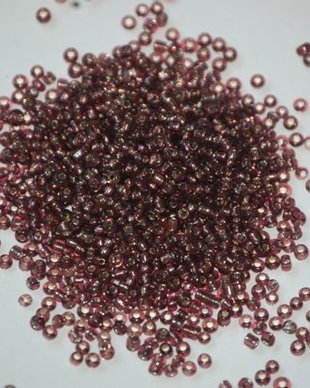 LMN214 - (50g) margele nisip mov 2 mm