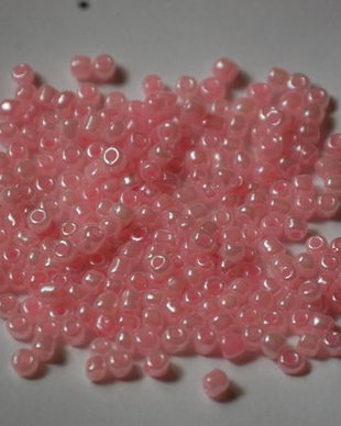 LMN403 - (50g) margele nisip roz deschis 4 mm