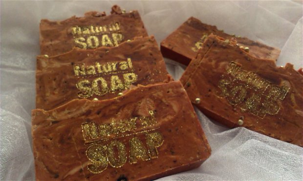 ,,LUXURY SOAP'' - SAPUN NATURAL cu: VIN MERLOT & SUMAC