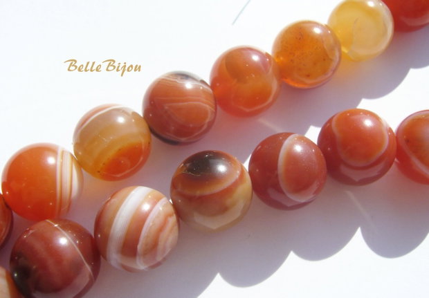 Agate dungate in nuante de rosu - caramiziu - alb 14 mm