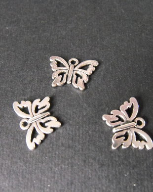 PANDANTIV FLUTURE - 15 X 10 MM