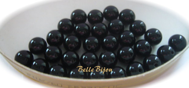 (2 buc) Agate negre aprox 8.5 mm SEMI gaurite