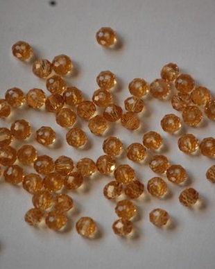 LMS426 - margele sticla galbene fatetate - 4mm