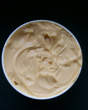 CREMA "PICIOARE OBOSITE " ( pentru picioare umflate si varice)