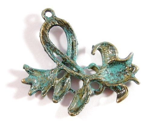 3647 - (2 buc) Pandantiv bronz verdigris floare