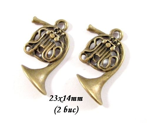 3686 - (2 buc) Charms bronz trompeta