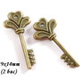 3685 - (2 buc) Charms minipandantive bronz cheite