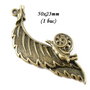 3713 - (1 buc) Pandantiv bronz melc pe frunza