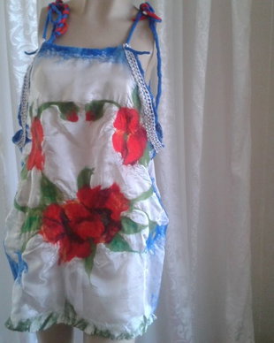 Bluza/ Rochita - Alergand dupa vara