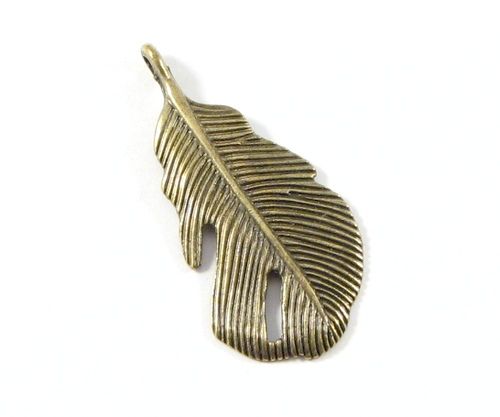 3761 - (2 buc) Pandantiv bronz pana
