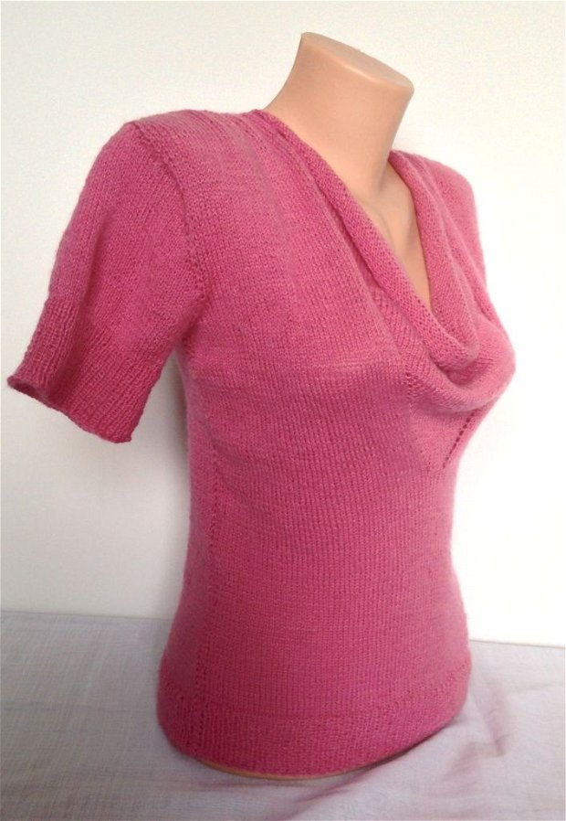 Bluza tricotata roz