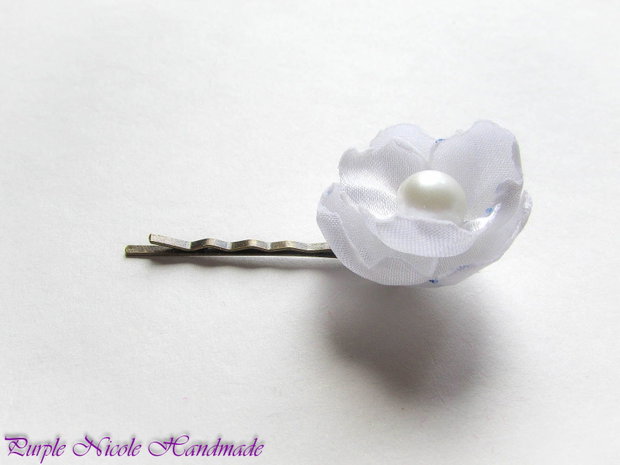 Set mireasa Delicate - pieptene si agrafa satin alb, perle