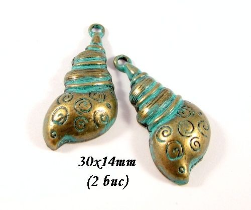 3969 - (2 buc) Charms cochilie melc bronz verdigris