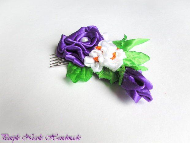 Bundle of Love - pieptene par flori satin