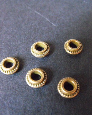 DISTANTIER BRONZ - 7 X 3 MM