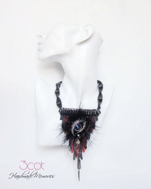 Colier "I see...Gothic"