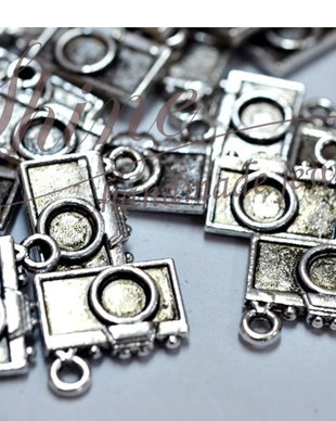 Charm camera foto, argintiu antichizat