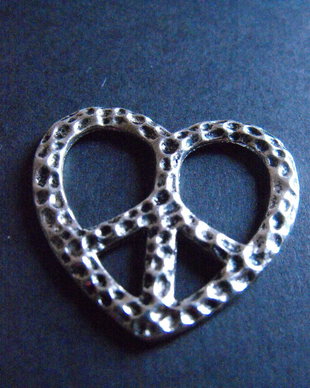 PANDANTIV INIMA - 32 X 34 MM