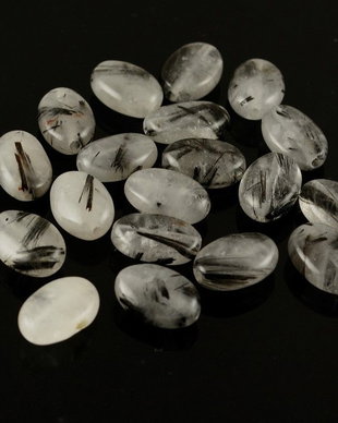 A977 Cuart rutilat banuti ovali de 12x8mm