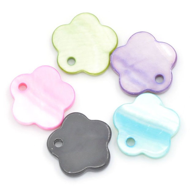 1b charm sidef floare 13x13mm (AG0018)