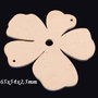 4075 - 2 buc Pandantiv lemn floare alb