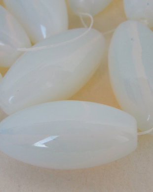 Opalit oval