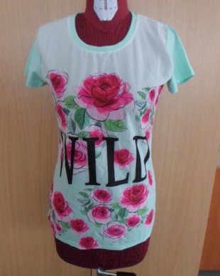 tricou WILD and flowers