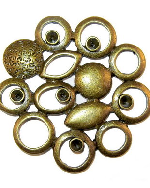 Pandantiv metalic, bronz, 36 mm