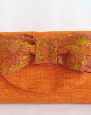 Orange bow