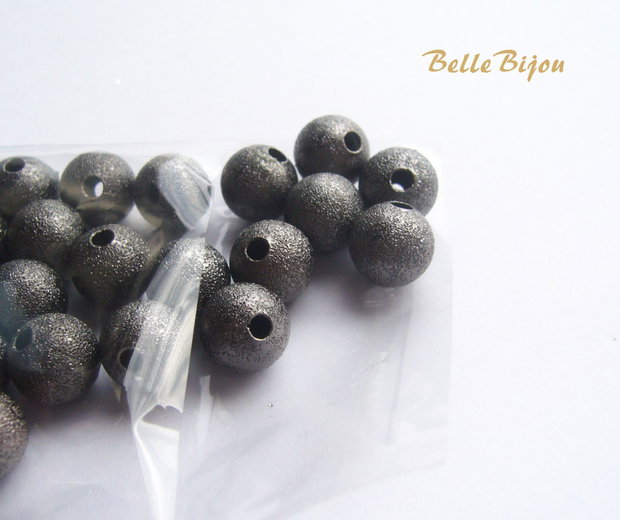 Margele stadust gun metal aprox 8 mm