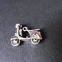 PANDANTIV VESPA; - 23 X 18 MM