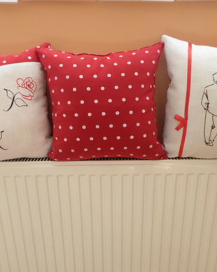 WEDDING NIGHT PILLOWS
