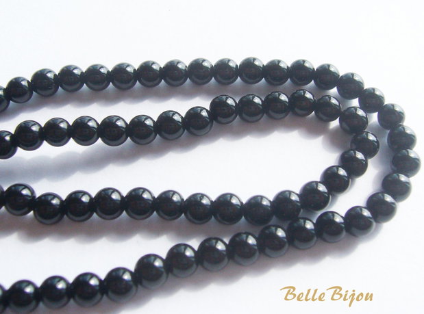 Turmalina neagra NATURALA 4 mm